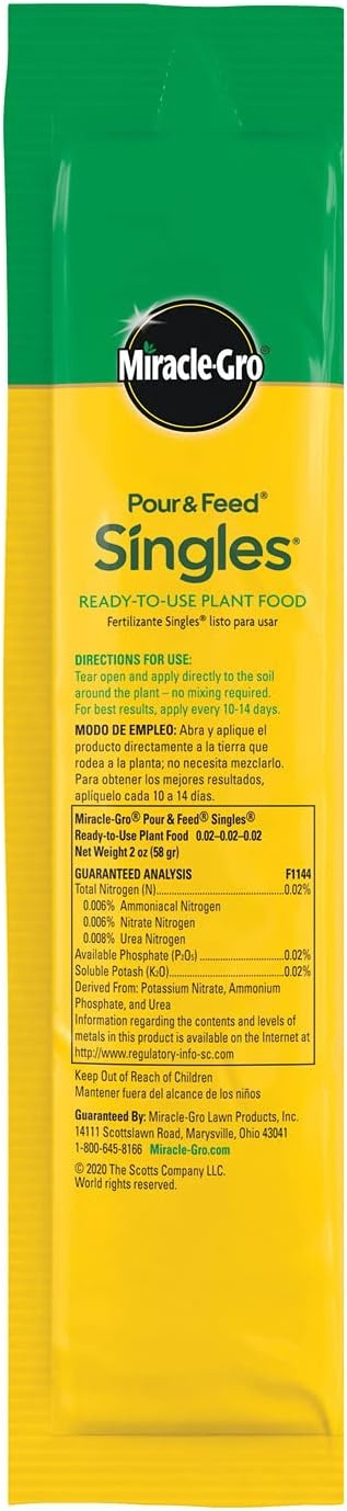 image:imageMiracleGro Pour amp Feed Plant Food 32 fl oz2 oz Singles